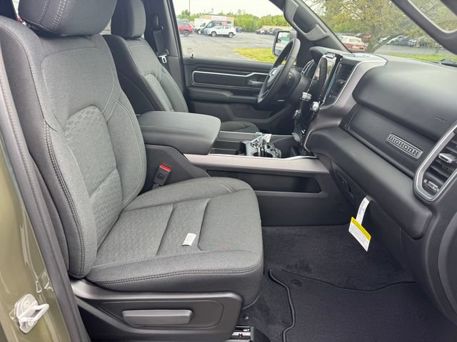 New 2026 RAM 1500 Big Horn AWD/4WD image 14