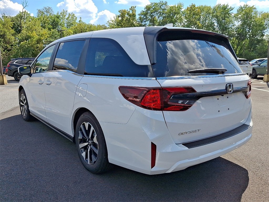 New 2026 Honda Odyssey EX-L image 3