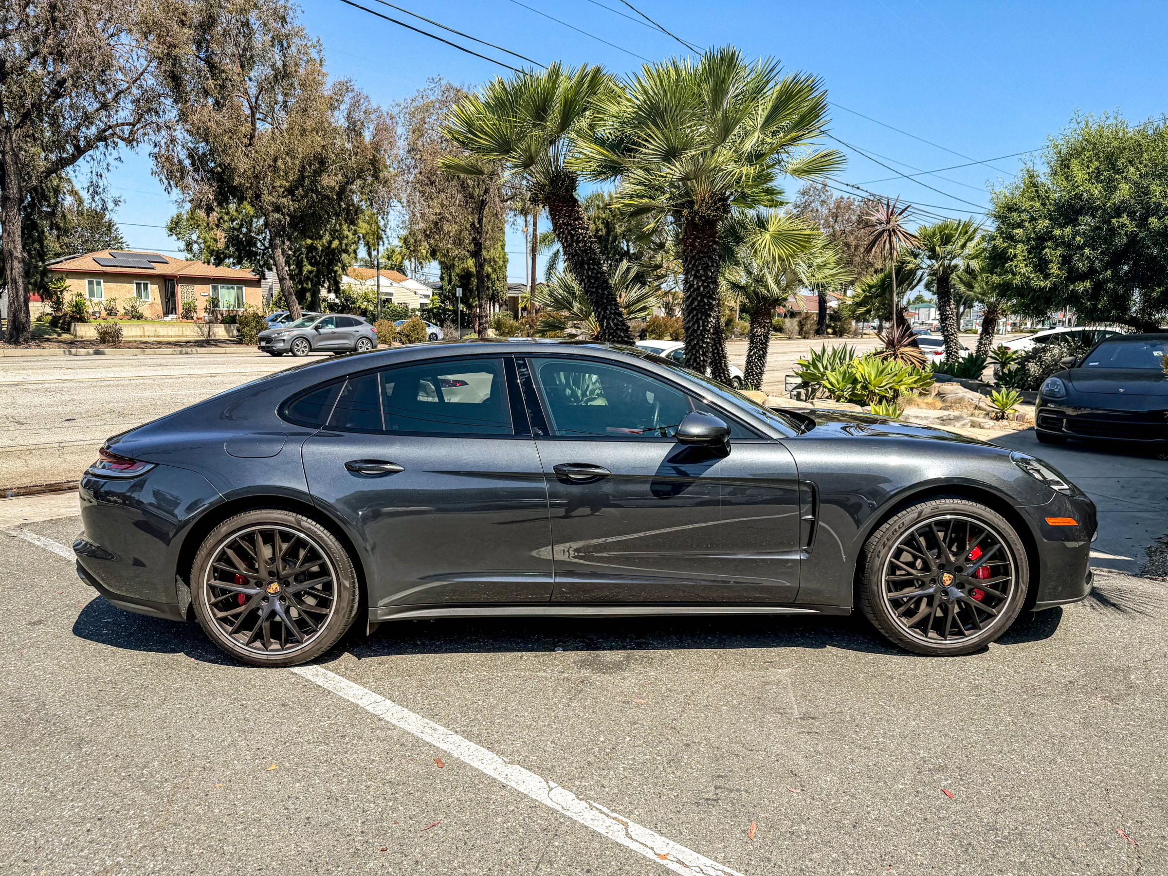 Used 2022 Porsche Panamera 4S AWD/4WD image 15
