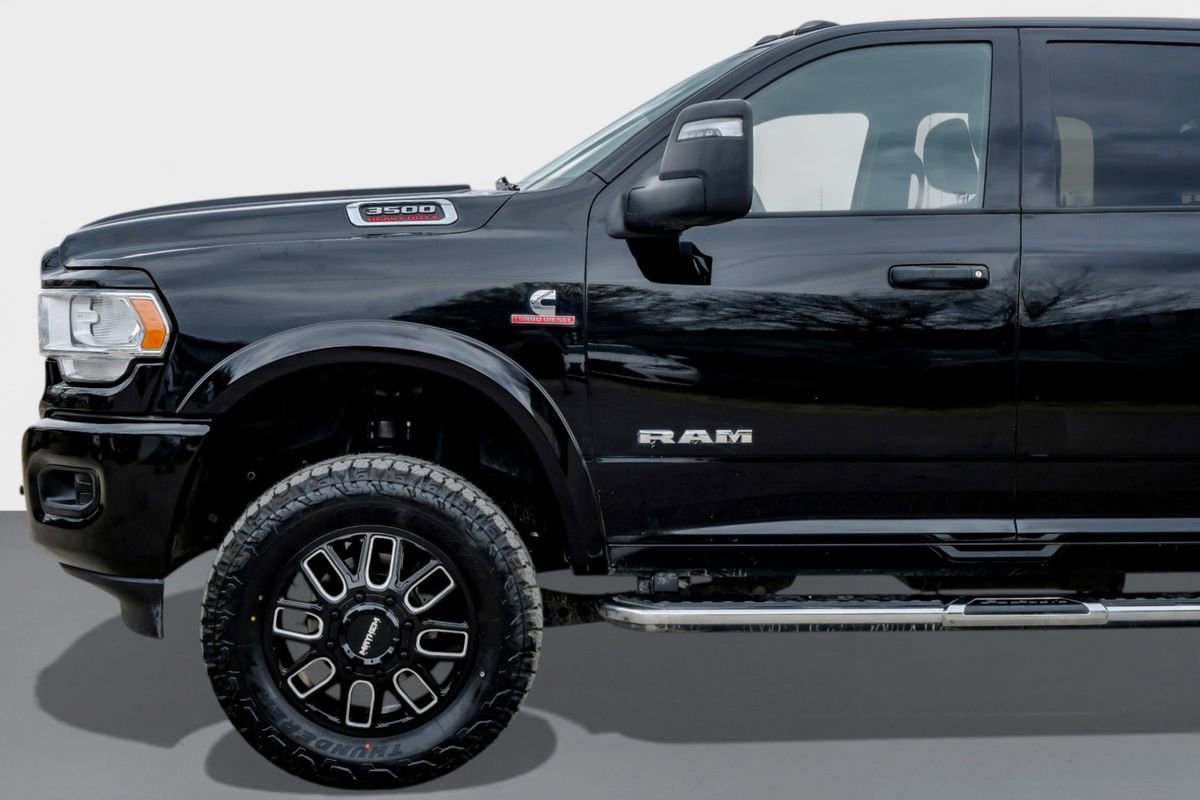Used 2024 RAM 3500 Big Horn image 11