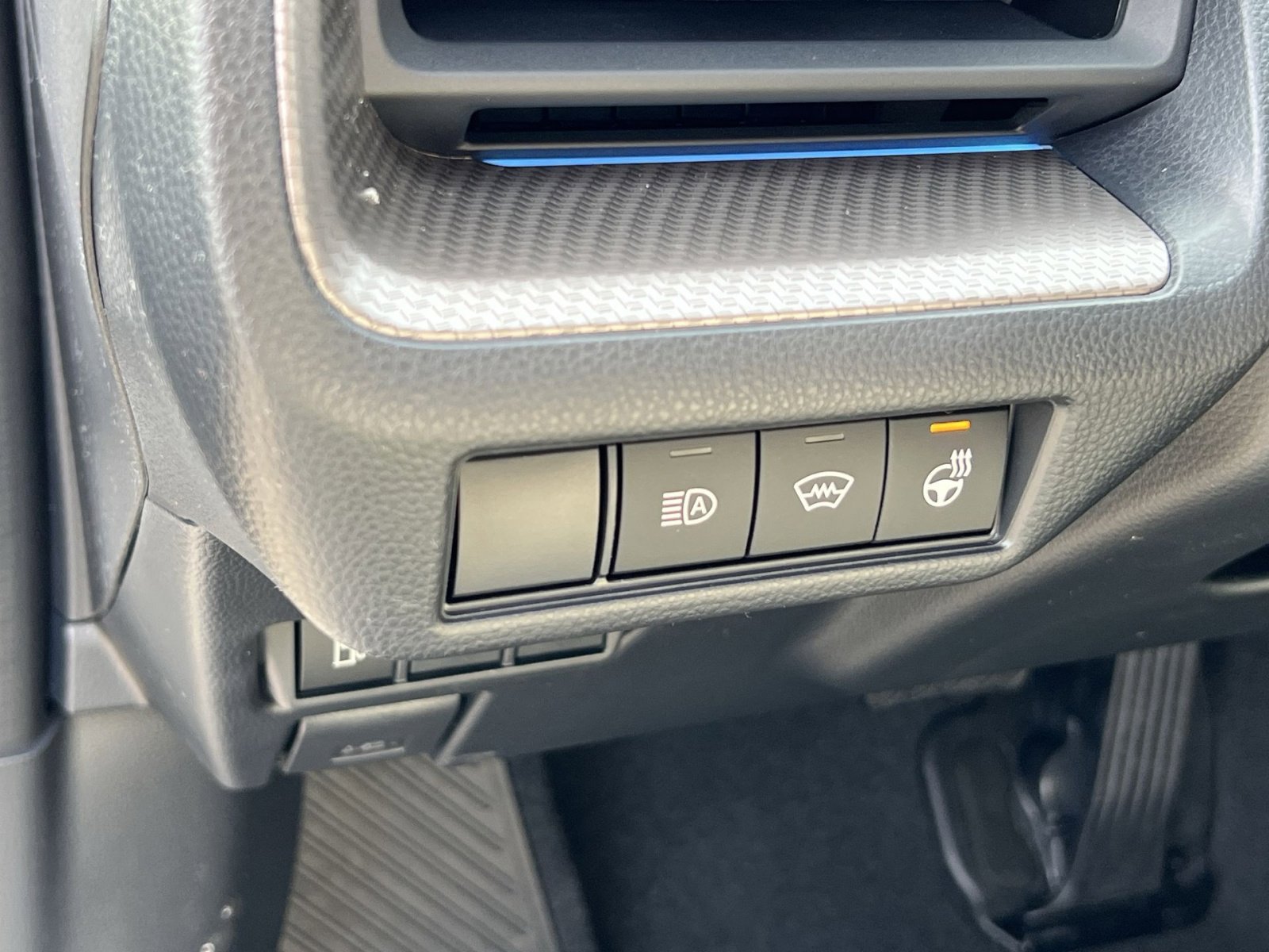 New 2026 Toyota Prius XLE image 23