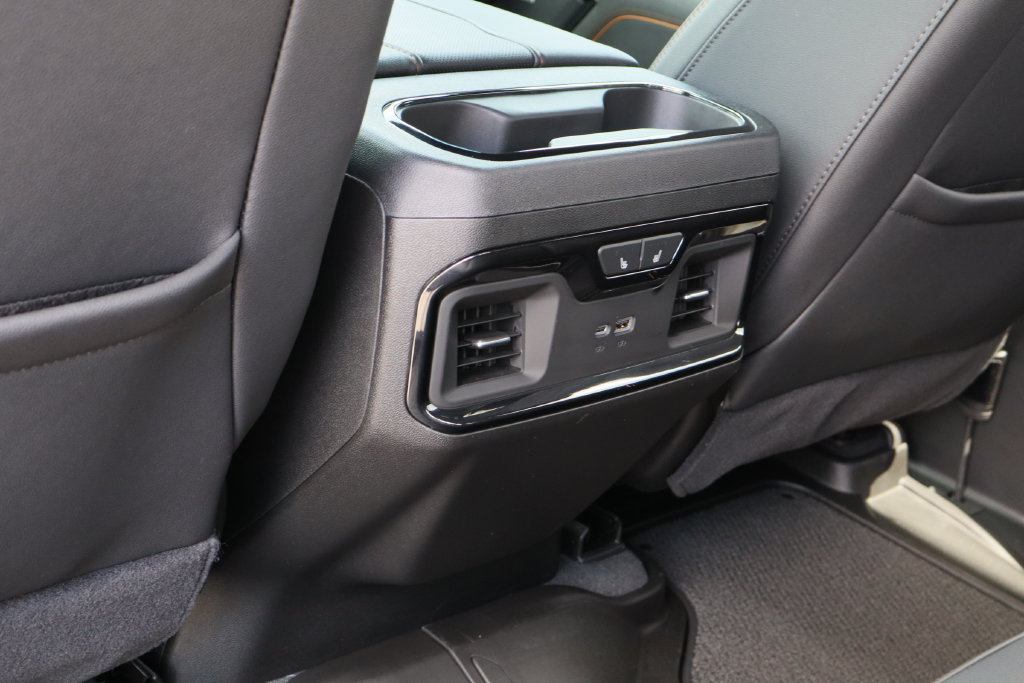 Certified 2025 GMC Sierra 2500 AT4 w/ AT4 Premium Plus Package AWD/4WD image 26