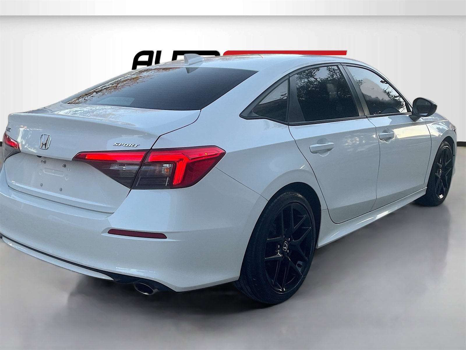 Used 2022 Honda Civic Sport image 8
