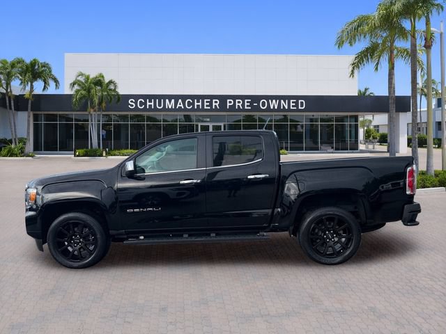 Certified 2022 GMC Canyon Denali w/ Denali Black Edition Package RWD image 4