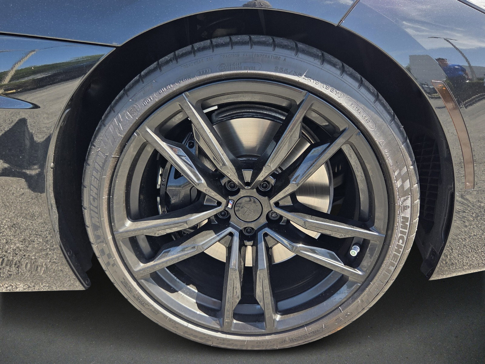 Used 2022 BMW Z4 M40i w/ Premium Package RWD image 9