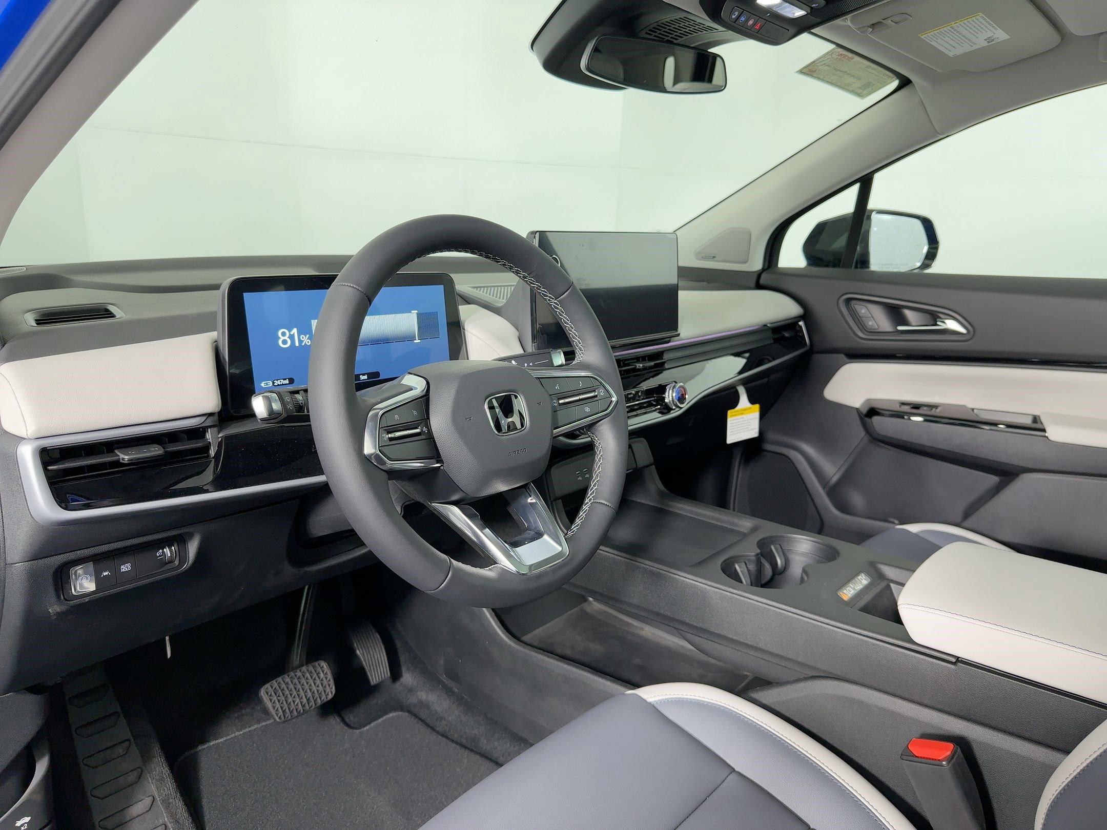 New 2026 Honda Prologue Touring image 2