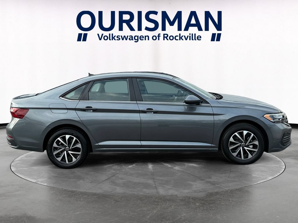 Used 2024 Volkswagen Jetta S FWD image 7