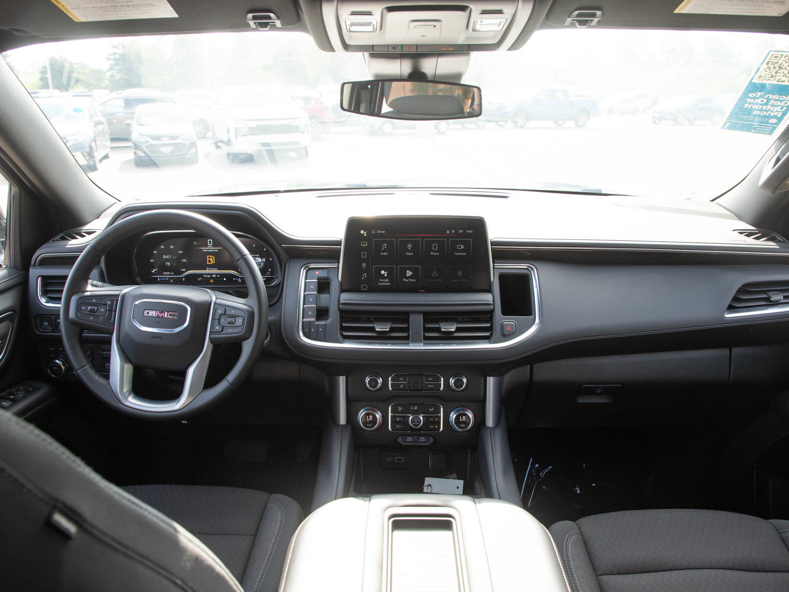 Used 2024 GMC Yukon SLE w/ Max Trailering Package AWD/4WD image 16