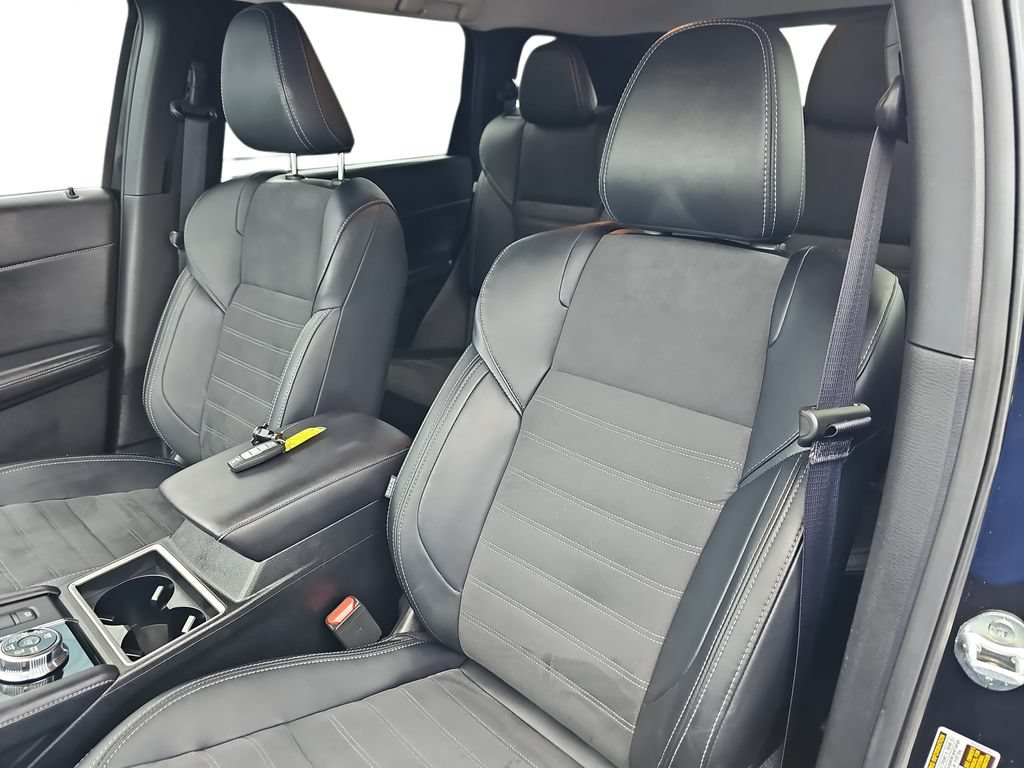 Used 2024 Mitsubishi Outlander 4WD Plug-In Hybrid image 15