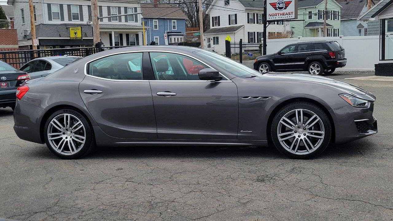 Used 2018 Maserati Ghibli S GranLusso image 5