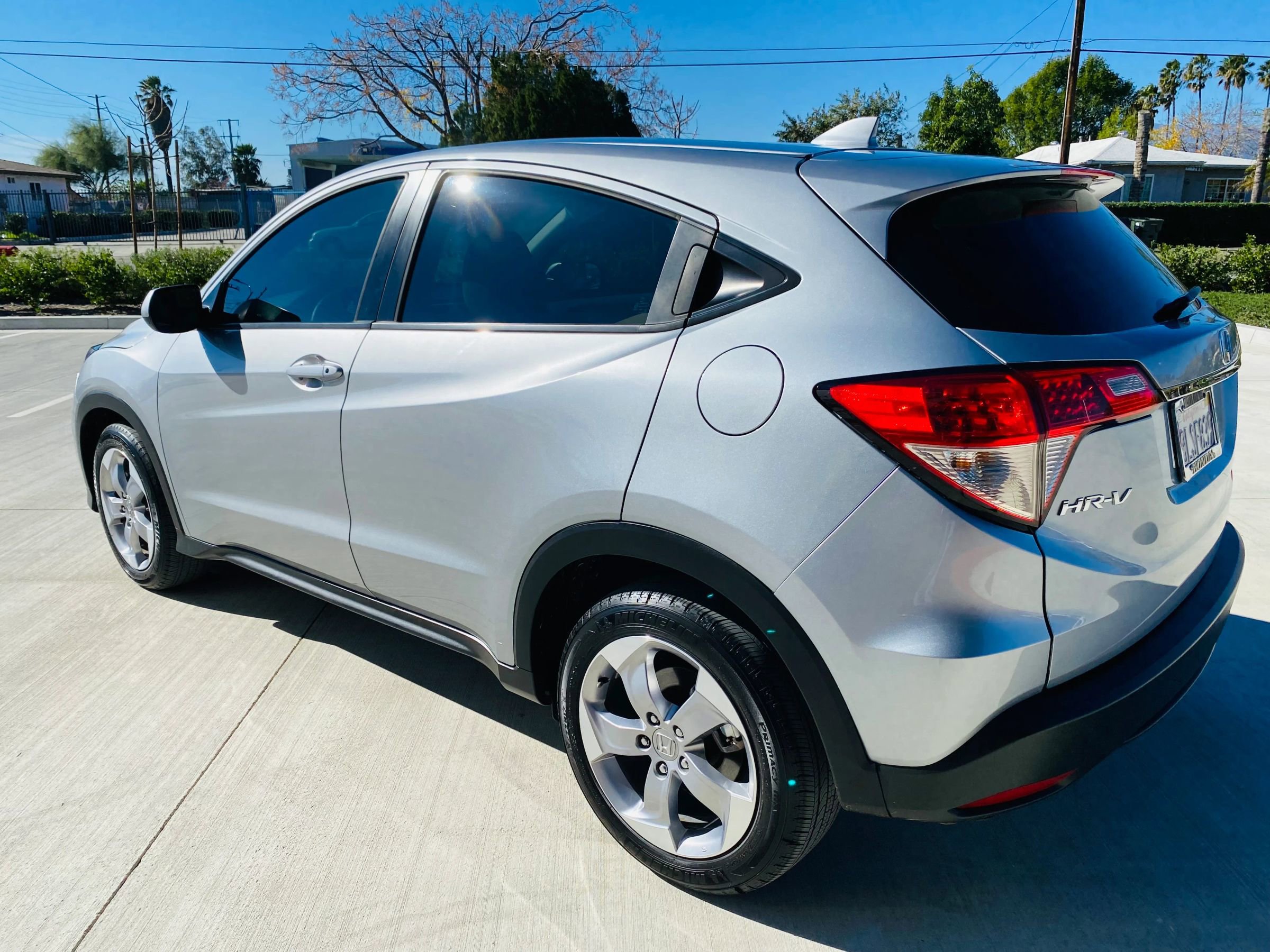 Used 2019 Honda HR-V LX image 17
