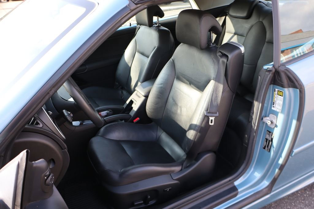 Used 2008 Saab 9-3 2.0T w/ Cold Weather Package image 12