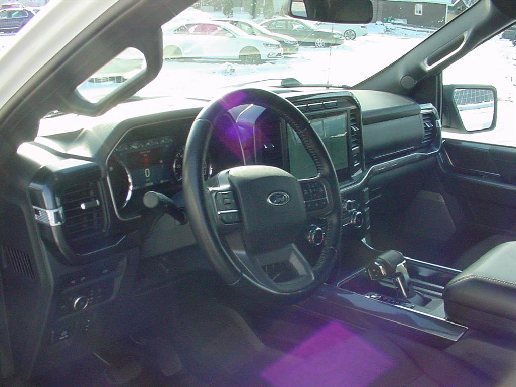 Used 2022 Ford F150 XLT w/ Equipment Group 302A High image 12