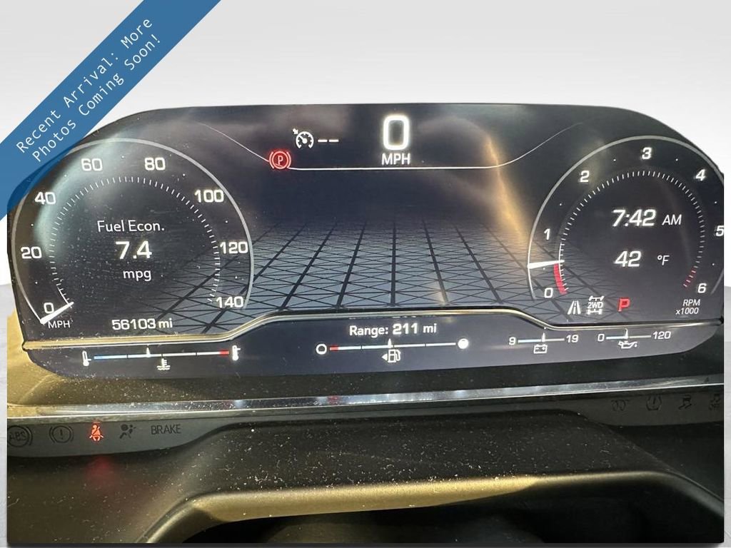 Used 2022 GMC Yukon XL AT4 image 1