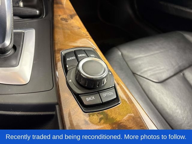 Used 2013 BMW 320i xDrive Sedan AWD/4WD image 25