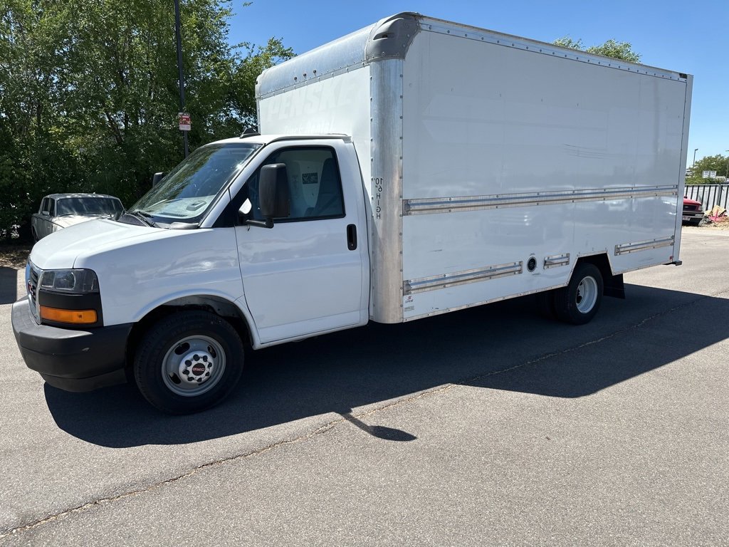 Used 2022 GMC Savana 3500 Extended w/ Power Convenience Package image 5