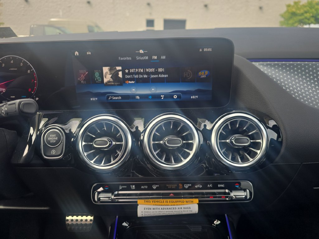 New 2026 Mercedes-Benz GLA 250 4MATIC image 18