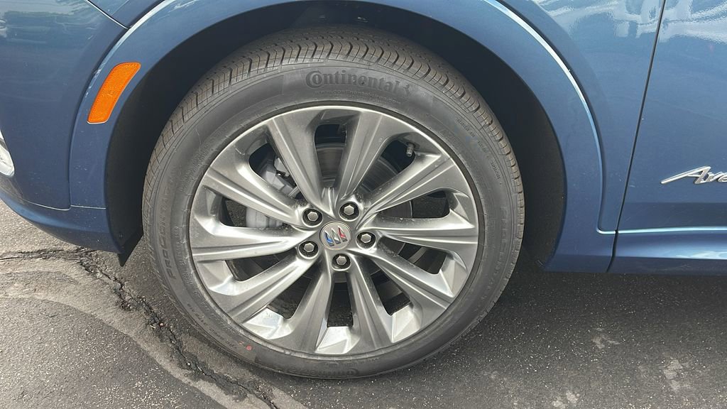 New 2025 Buick Envista Avenir image 9