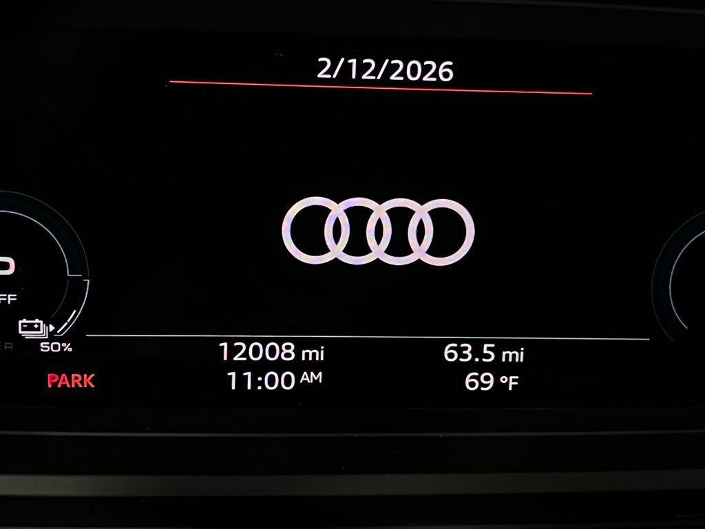 Used 2023 Audi Q4 e-tron Prestige image 34