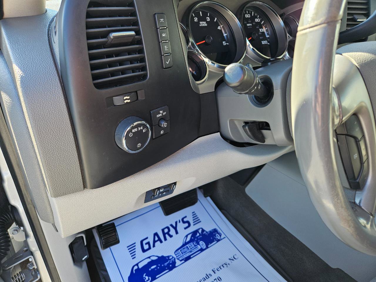 Used 2014 Chevrolet Silverado 2500 LT w/ Interior Plus Package image 24