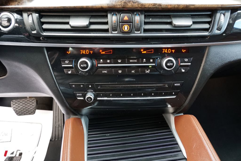 Used 2015 BMW X6 xDrive50i image 28