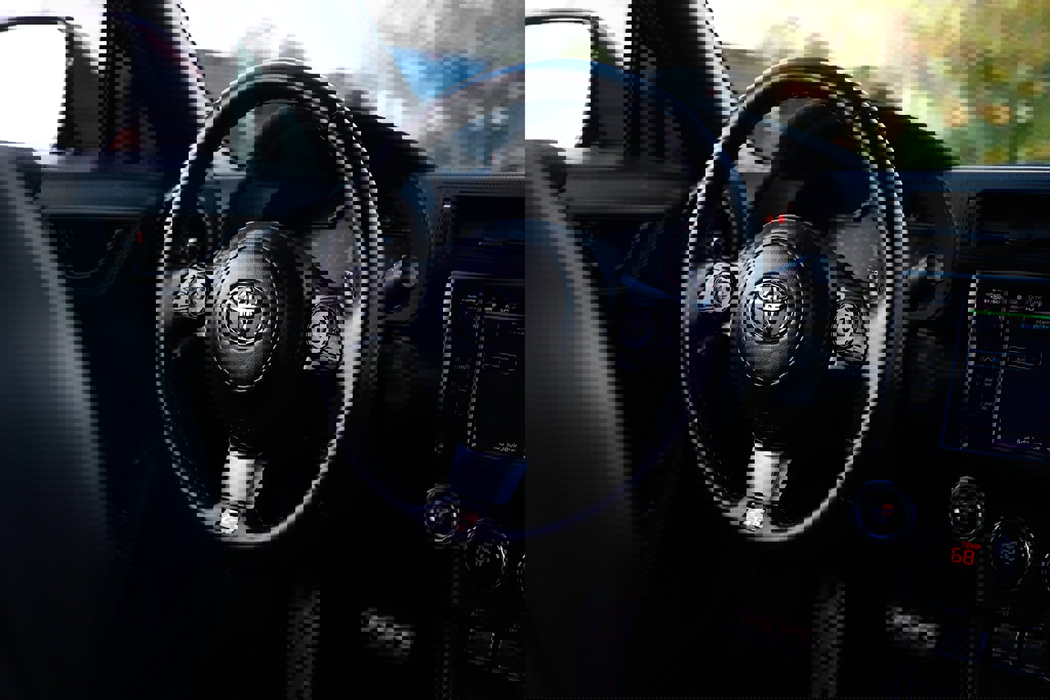 Used 2022 Toyota GR86 Premium w/ ALL Weather Mat Package (TMS) image 30