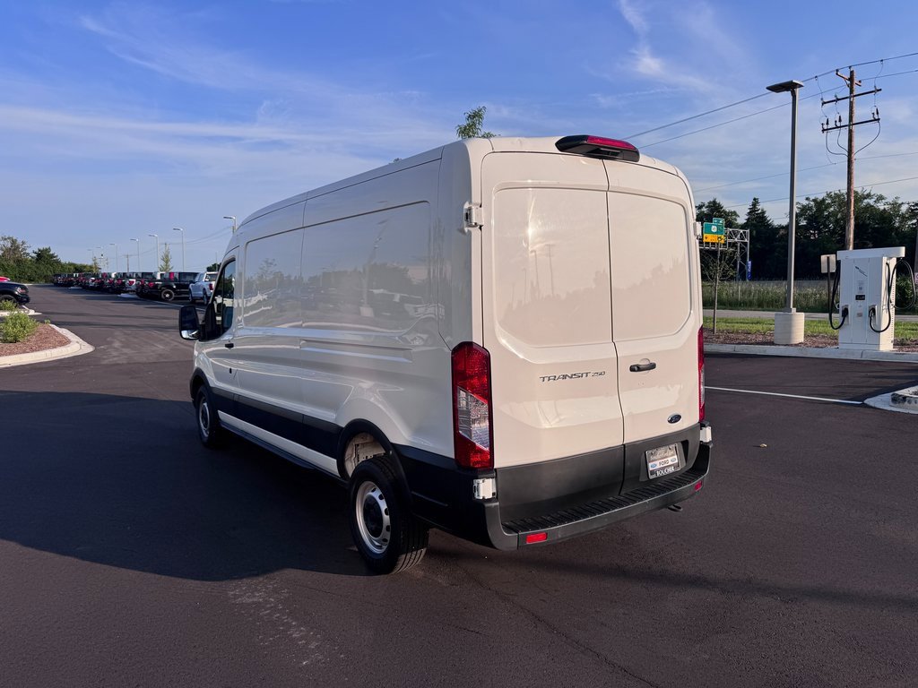 Certified 2023 Ford Transit 250 Medium Roof image 5