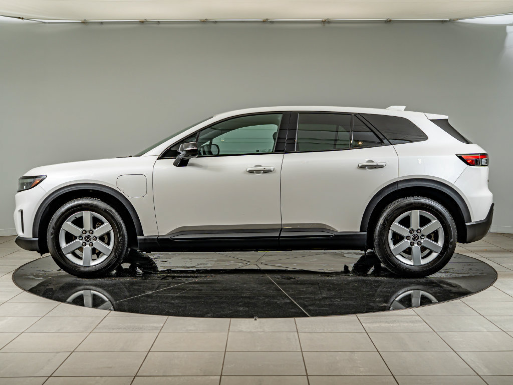 Used 2024 Honda Prologue EX image 8