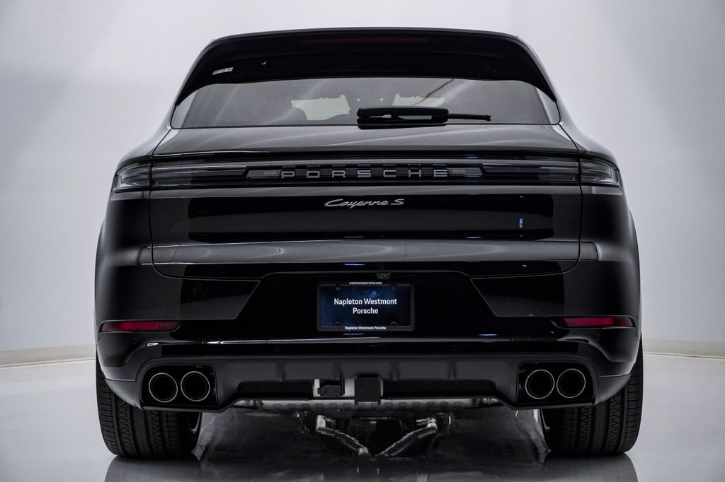 New 2026 Porsche Cayenne S AWD/4WD image 10