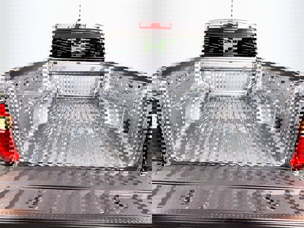 New 2026 GMC Canyon Elevation w/ Convenience Package image 19