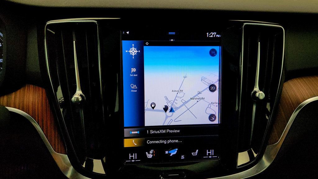 Used 2021 Volvo S60 T6 Momentum w/ Advanced Package image 19