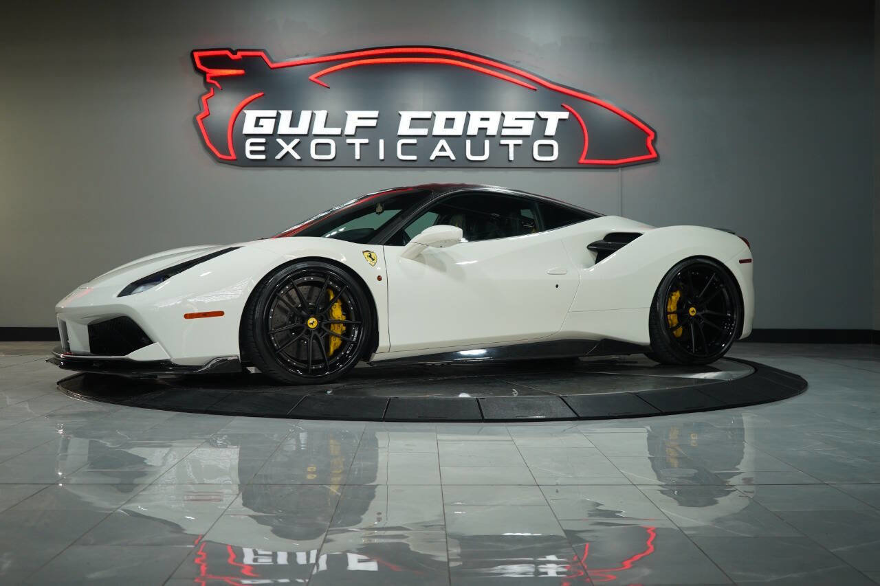 Used 2017 Ferrari 488 GTB image 4