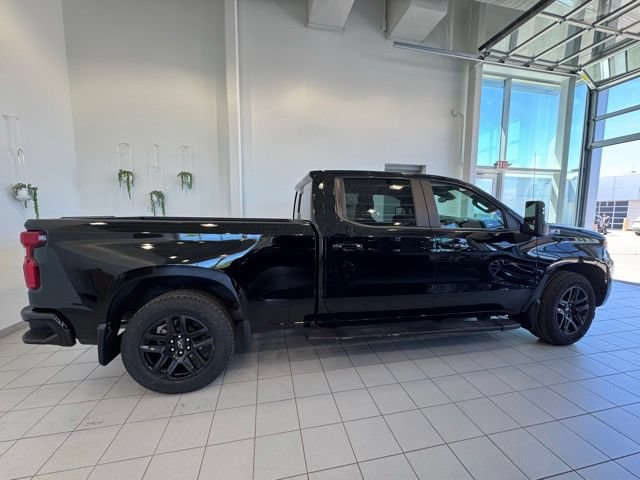 Certified 2024 Chevrolet Silverado 1500 RST w/ Convenience Package II AWD/4WD image 30