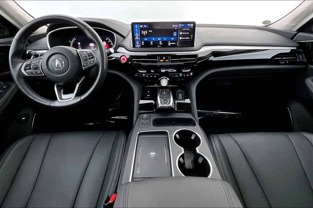 Certified 2025 Acura MDX FWD image 18