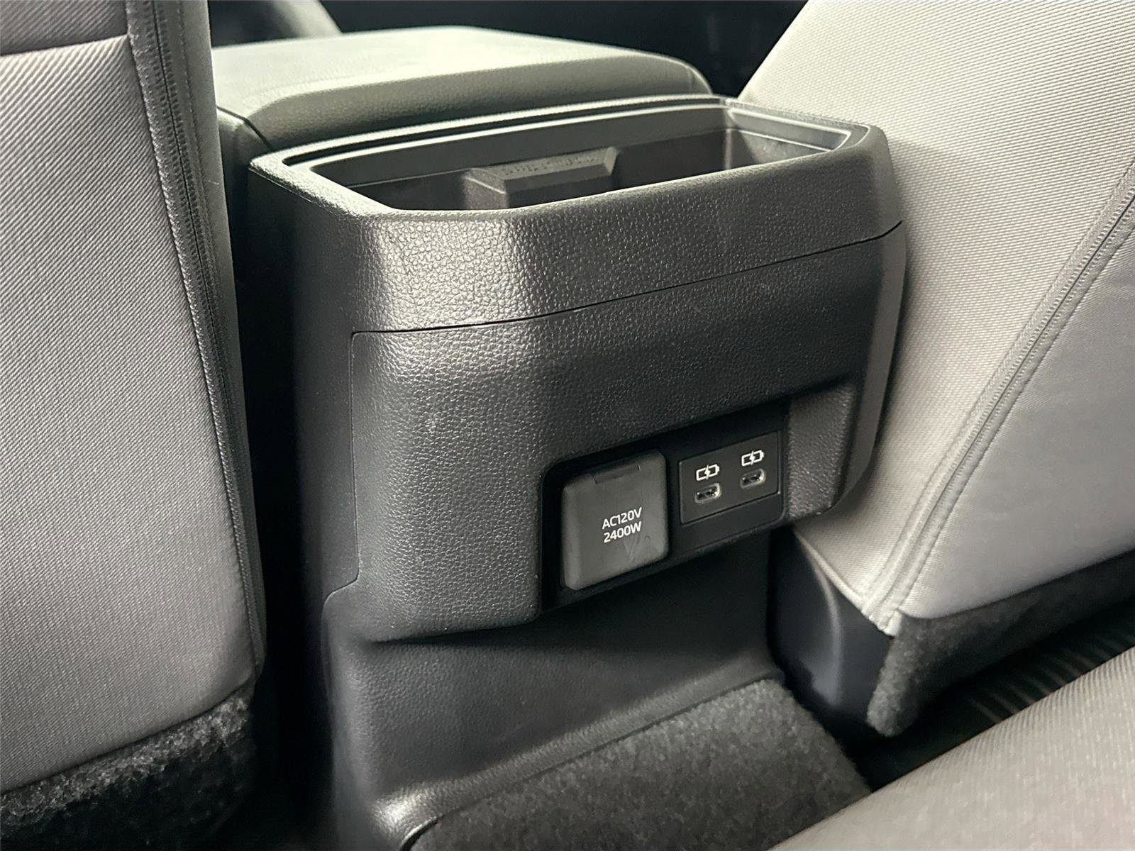 Certified 2025 Toyota Tacoma TRD Sport w/ TRD Sport Upgrade Package image 36