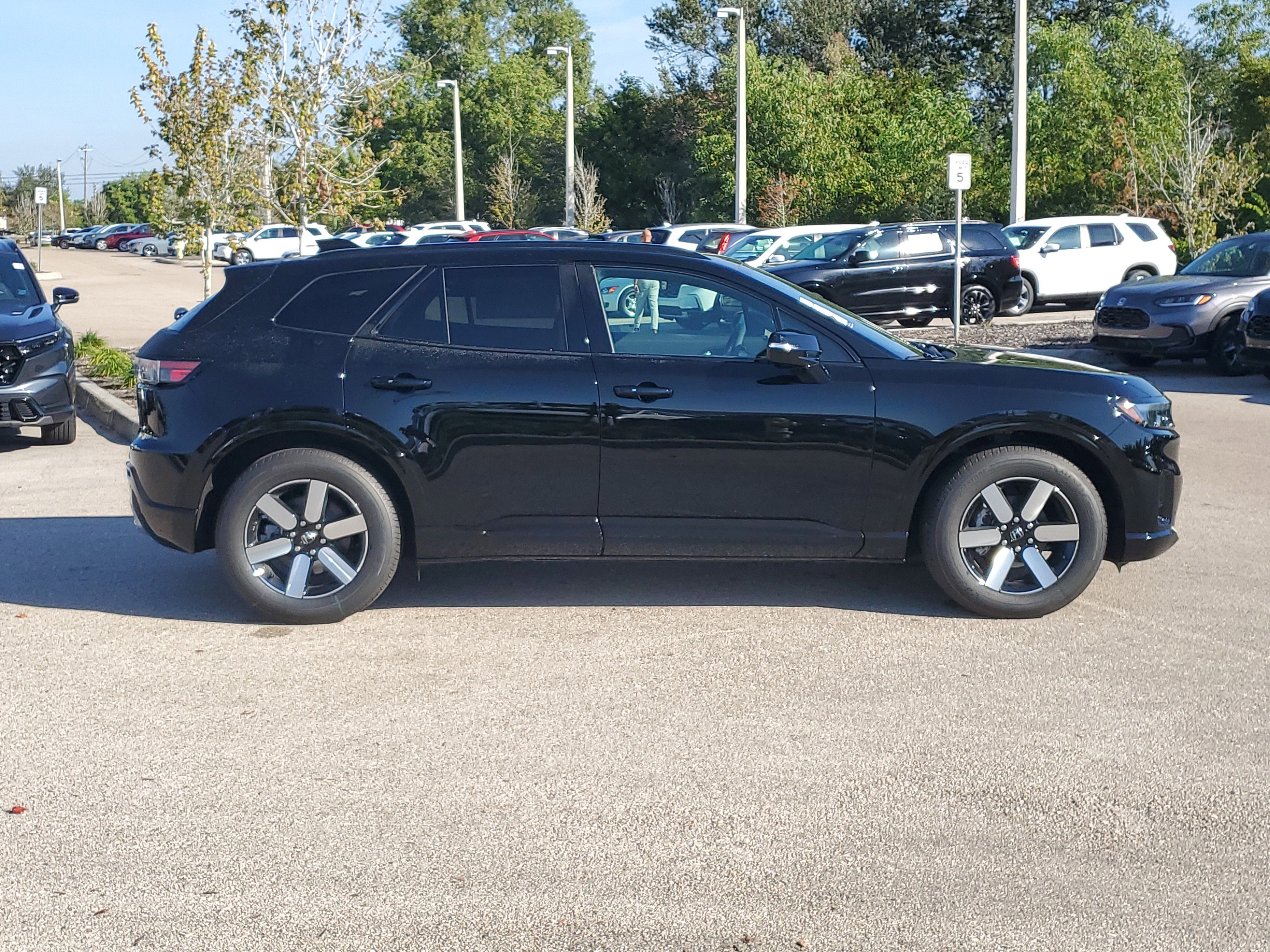 New 2026 Honda Prologue Touring image 3