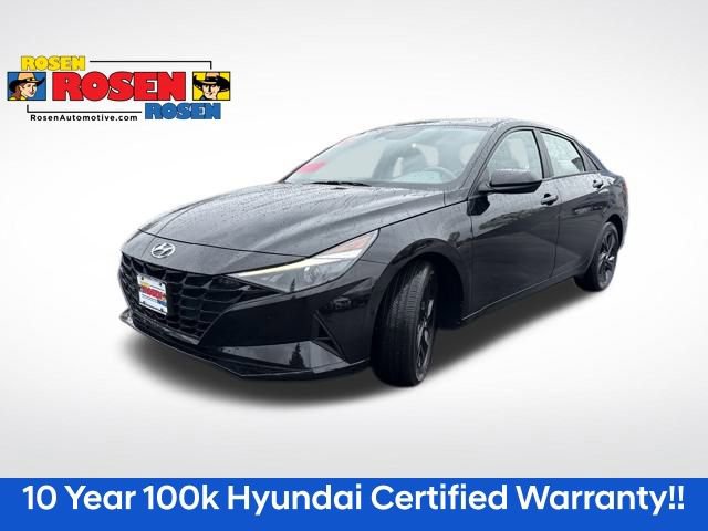Used 2023 Hyundai Elantra SEL w/ Preferred Accessory Package
