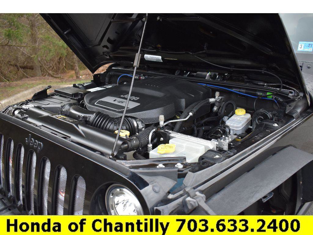 Used 2017 Jeep Wrangler Sport image 31