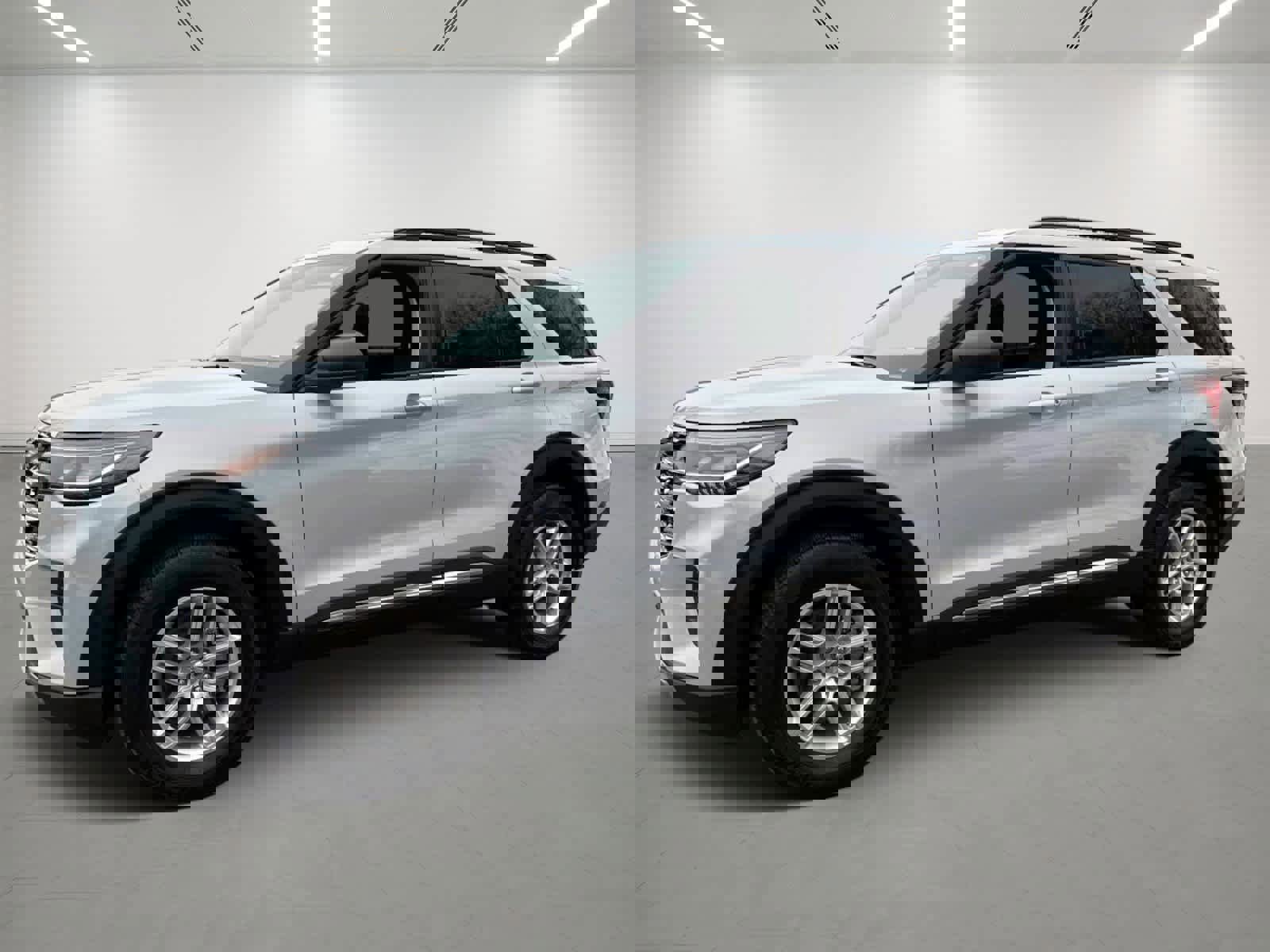 Used 2025 Ford Explorer Active image 1