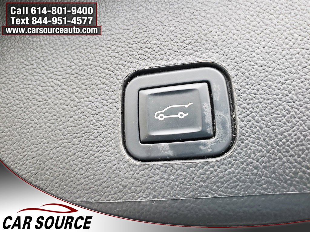Used 2015 Cadillac SRX Luxury image 7