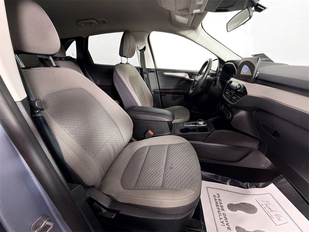Used 2022 Ford Escape SE image 24