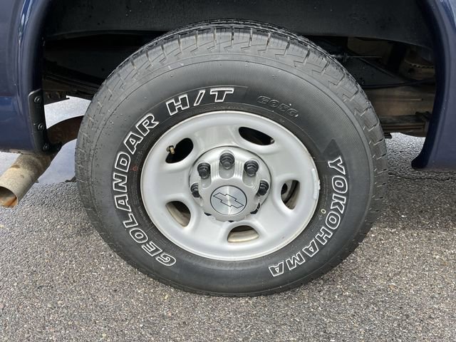 Used 2015 Chevrolet Express 2500 RWD image 18