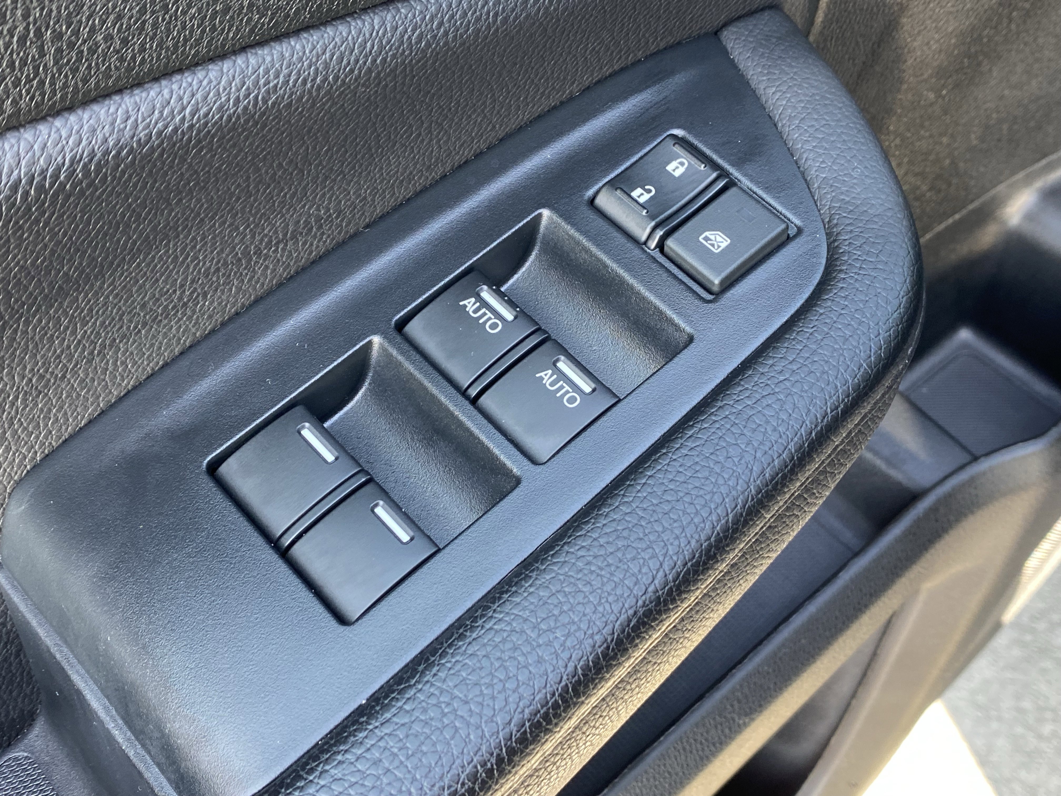 Used 2022 Honda Pilot Sport image 18