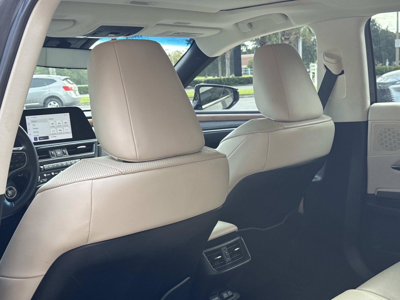 Certified 2024 Lexus ES 350 w/ Premium Package FWD image 20