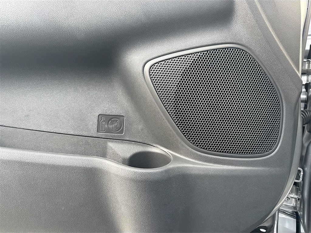 New 2026 Mitsubishi Outlander Sport SE image 18