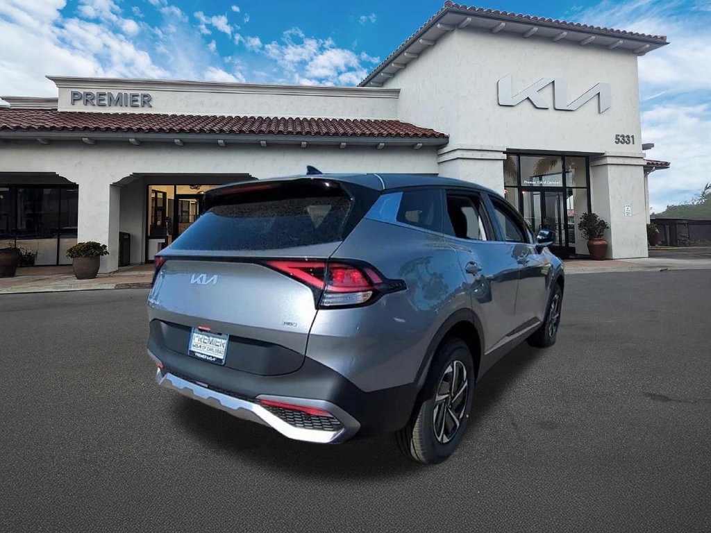 Certified 2025 Kia Sportage LX AWD/4WD image 7