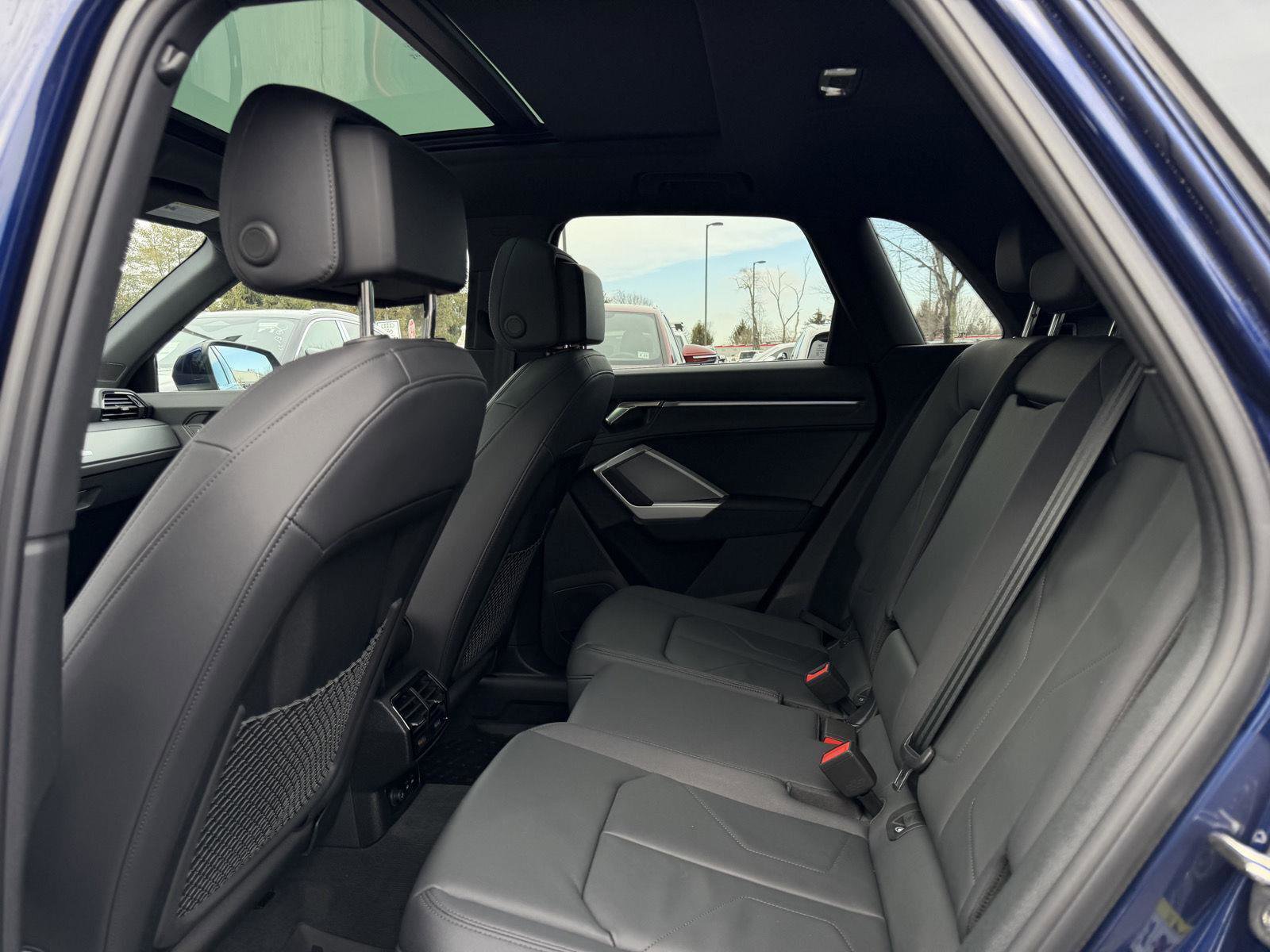 Used 2025 Audi Q3 2.0T Premium Plus w/ Premium Plus Package image 23