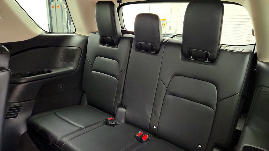 Used 2023 Nissan Pathfinder SL w/ SL Premium Package AWD/4WD image 21