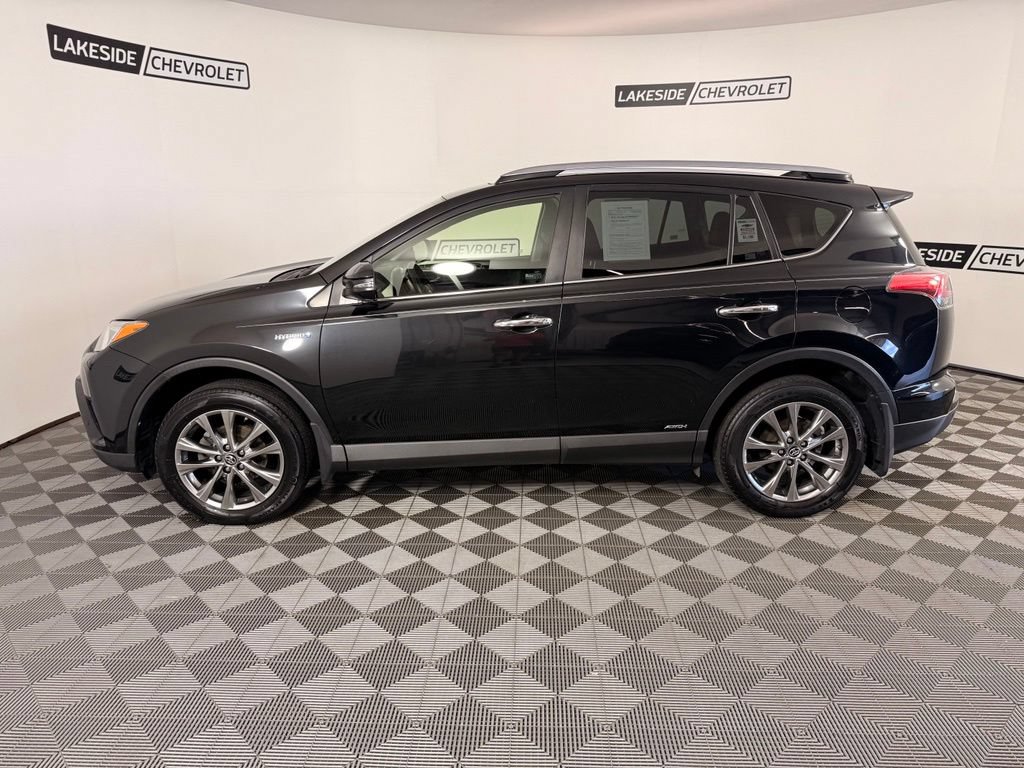 Used 2017 Toyota RAV4 Limited w/ All Weather Liner Package AWD/4WD image 3