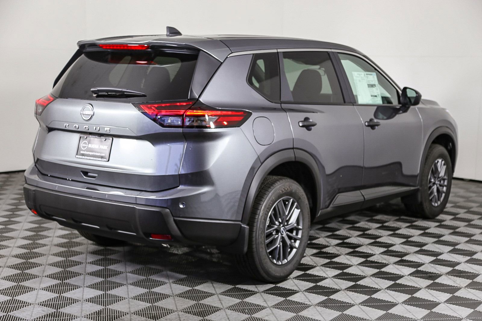 New 2026 Nissan Rogue S image 9